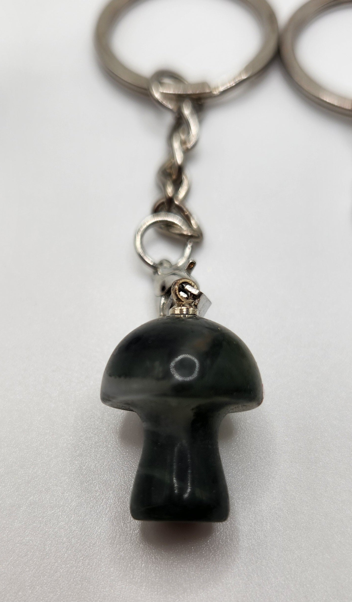 Natural Crystal Mini Mushroom keyring - Wiggle & Ding