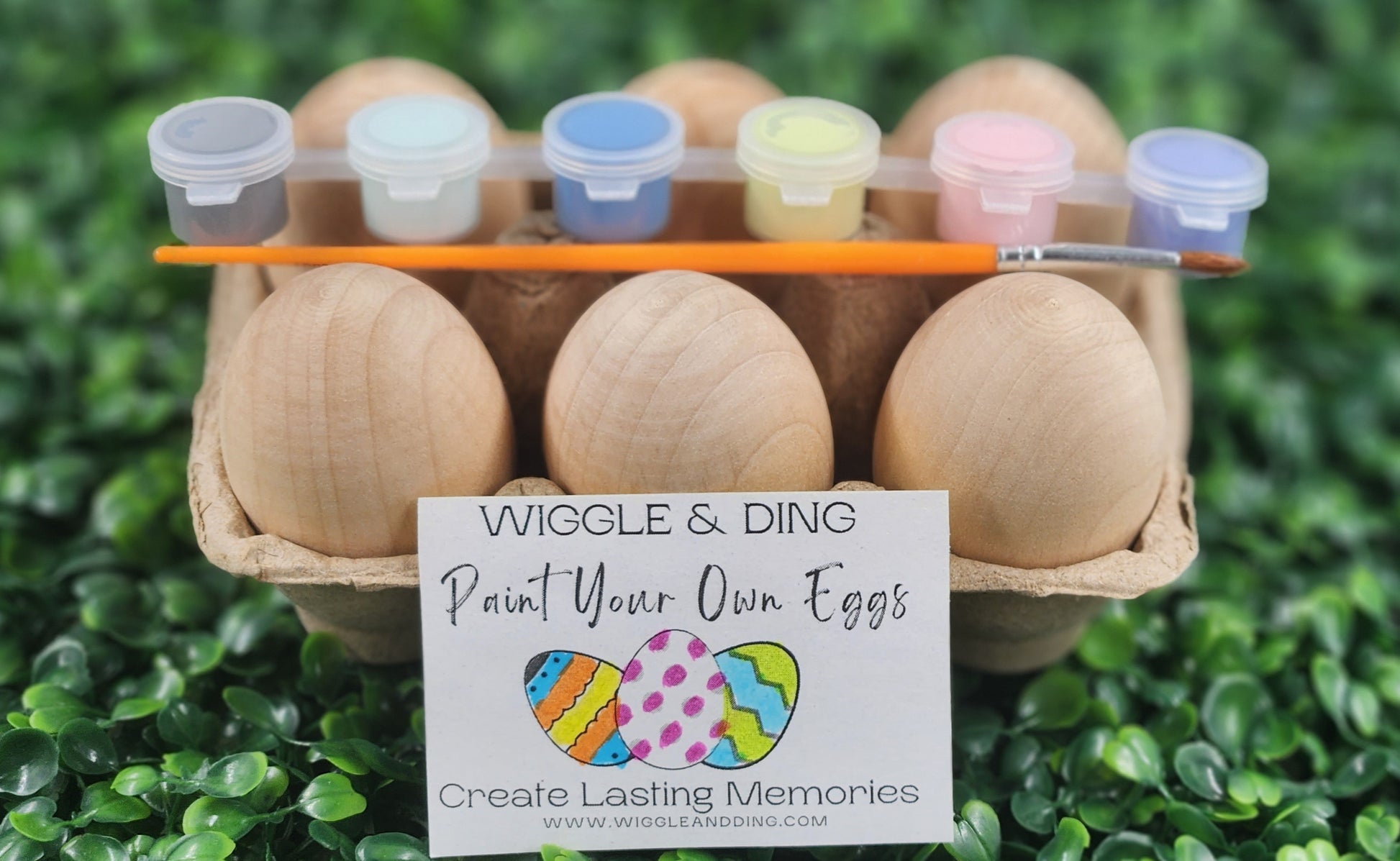 DIY Kid’s Easter Egg Painting Kit / Egg Decorating / Kid’s Art Project Supplies / Montessori Waldorf Toy Gift / Wooden Toys - Wiggle & Ding